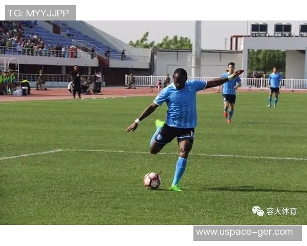 保定容大迎战大连超越期待精彩对决展现足球魅力与激情